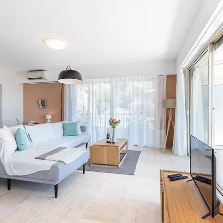 Amazing Sea View 2bdr Swimming Pool Parking Daire *